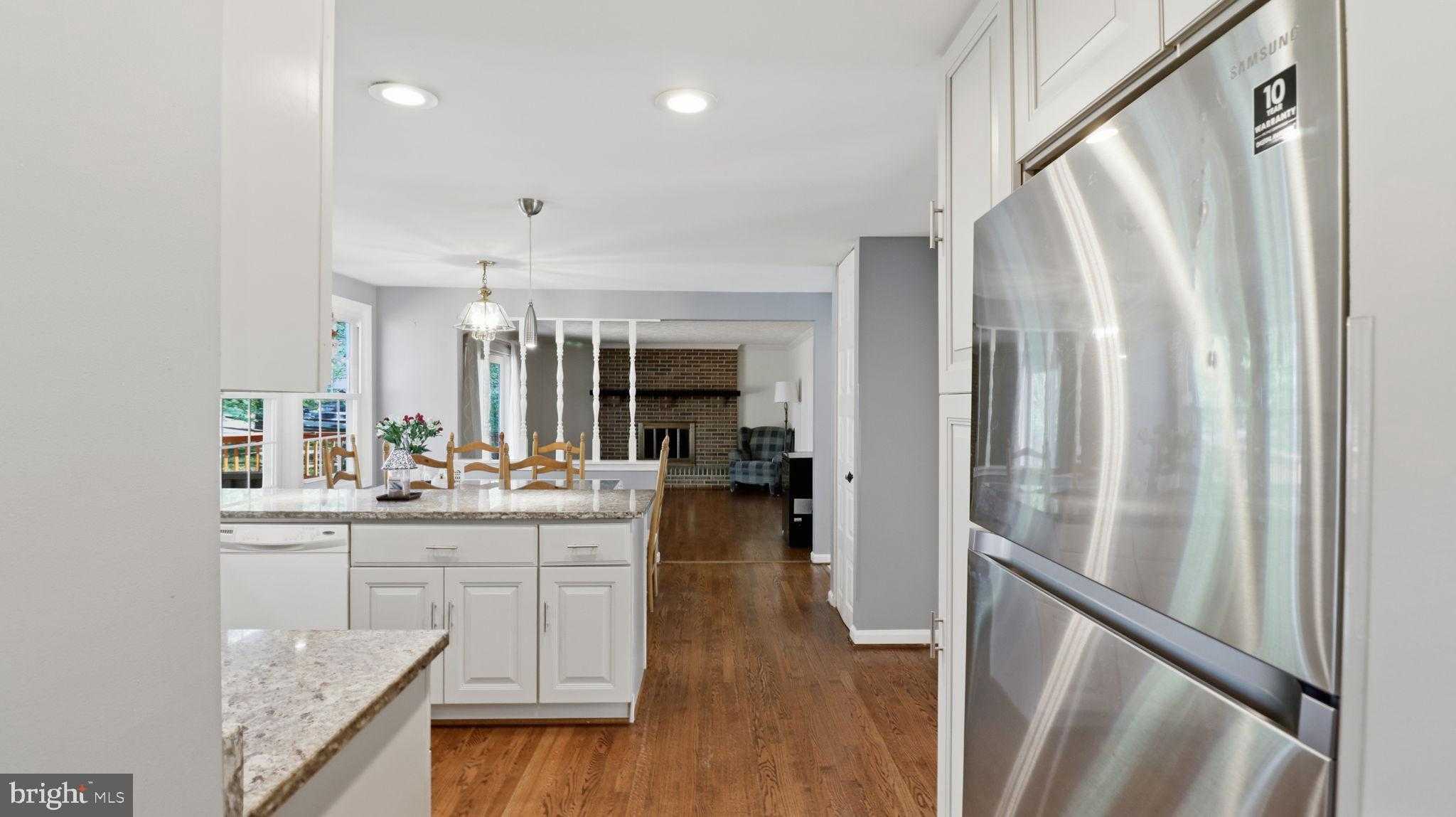 11201 Lake Breeze Dr photo 19