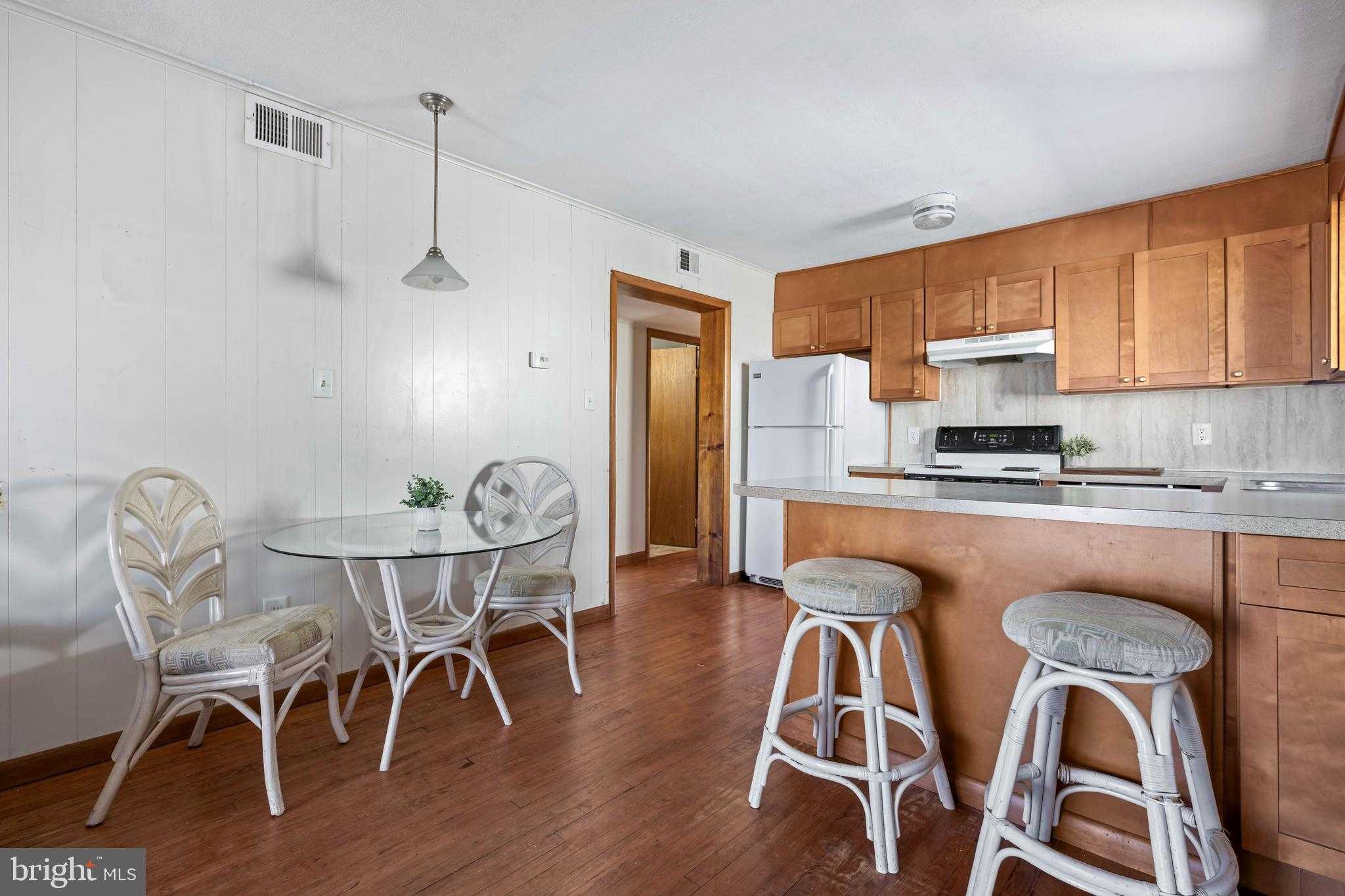 123 Jamestown Rd photo 11