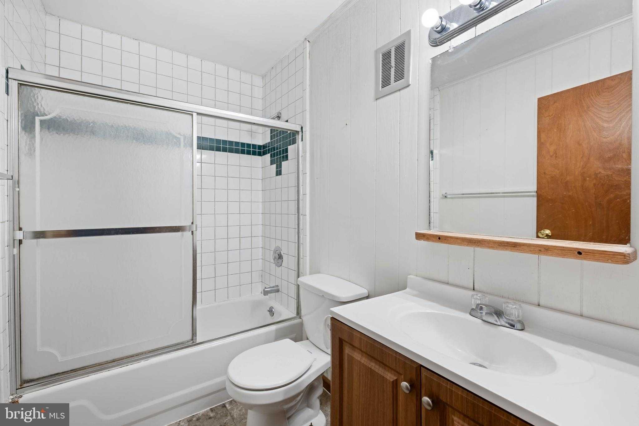 123 Jamestown Rd photo 16