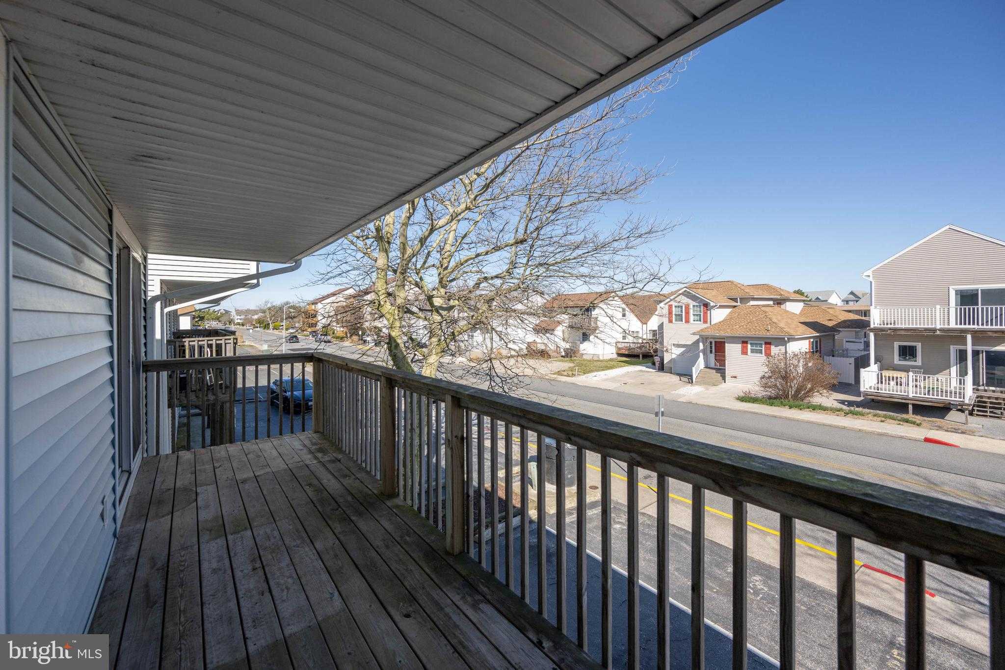 123 Jamestown Rd photo 32