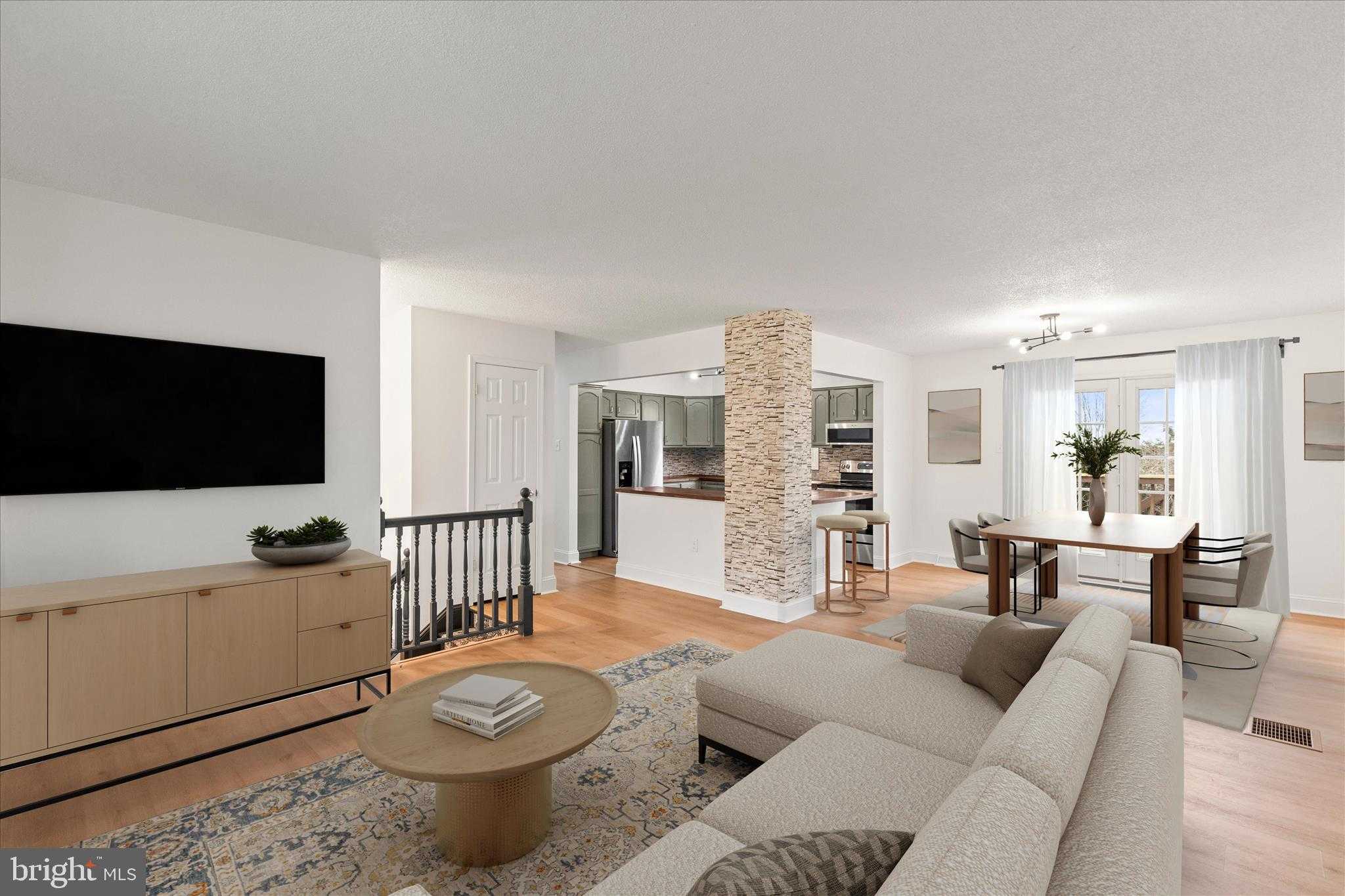 21 Independence Dr photo 5