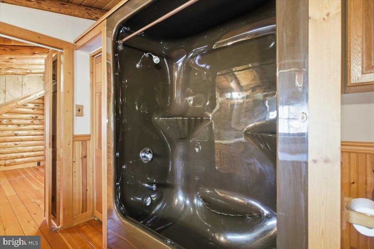 5256 Williamsburg Rd photo 15