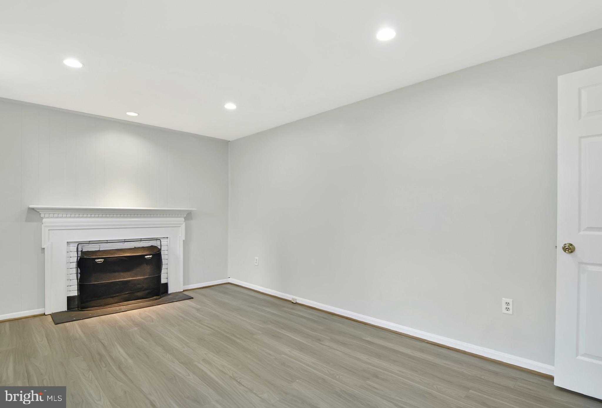 6634 Cardington CT photo 30