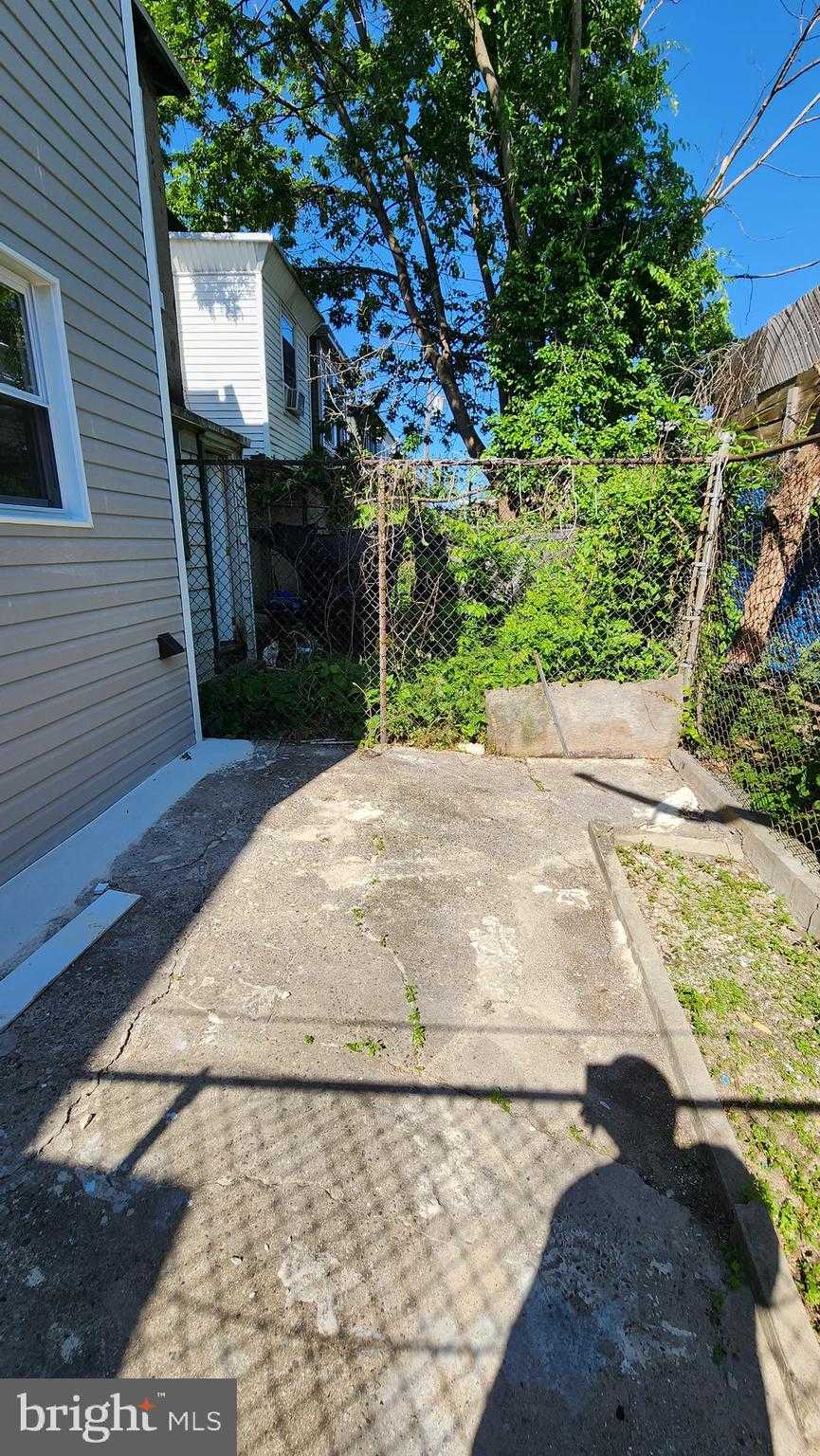 5419 Master St photo 24