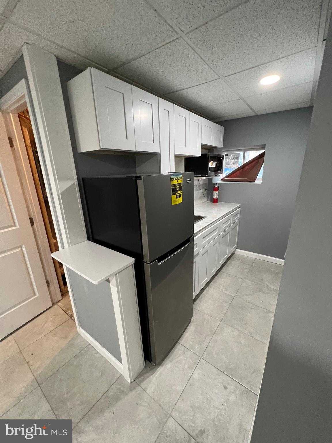 1016 W Erie Ave photo 23