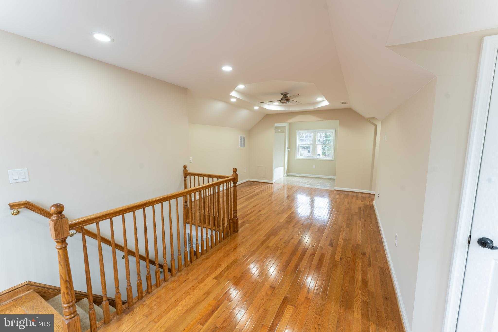 227 Pinehurst Ave photo 41