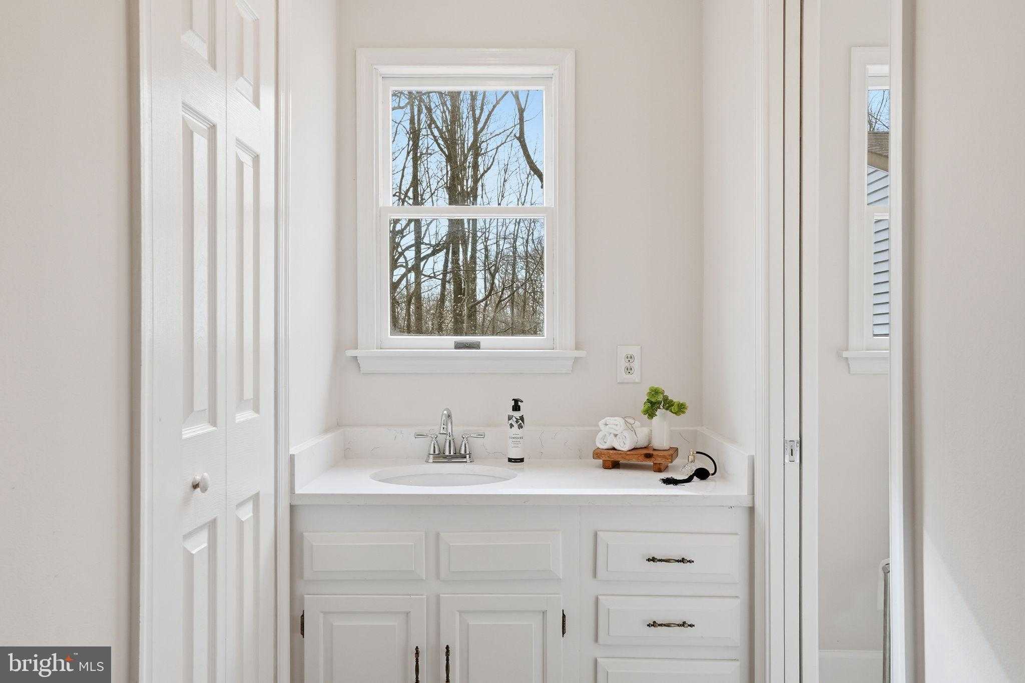 18311 Queen Anne Bridge Rd photo 28