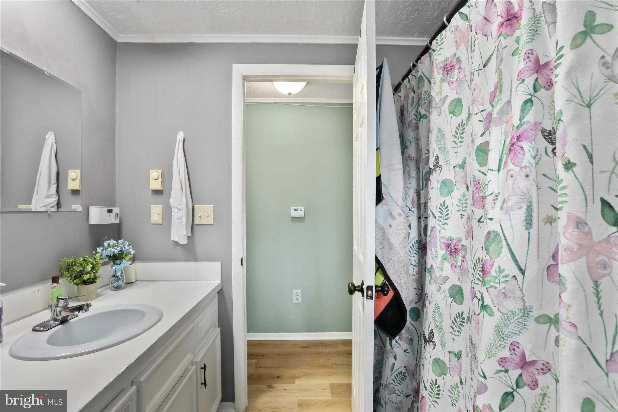 13903 Wolfsville Rd photo 19