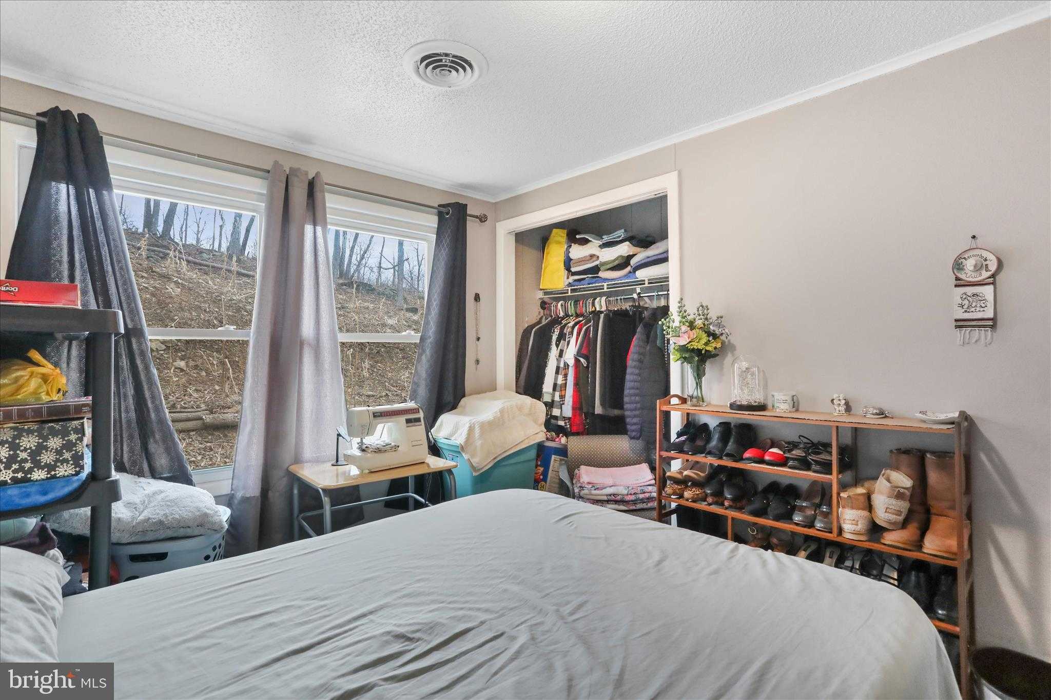 13903 Wolfsville Rd photo 25