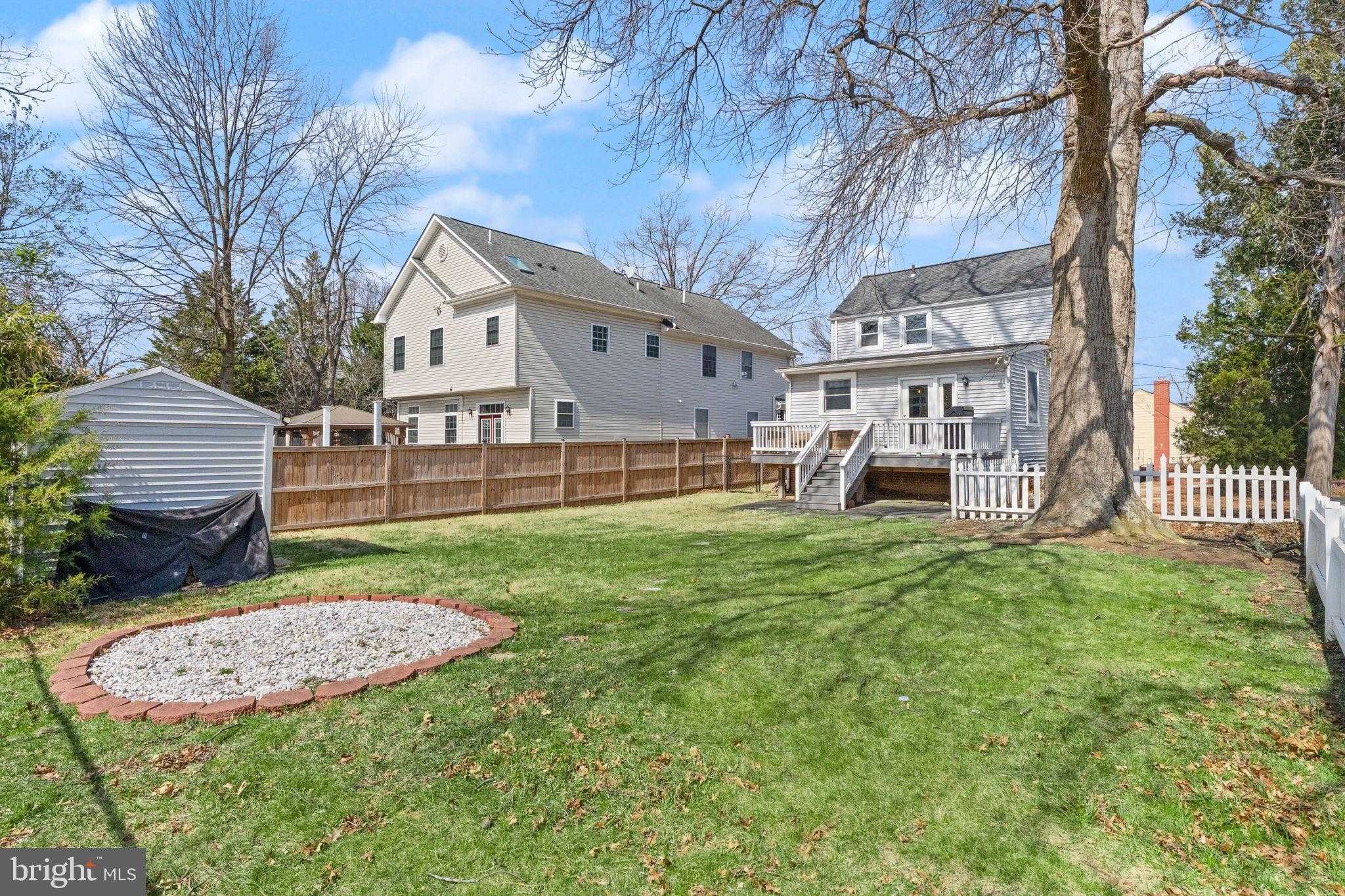 5800 3rd St S photo 31