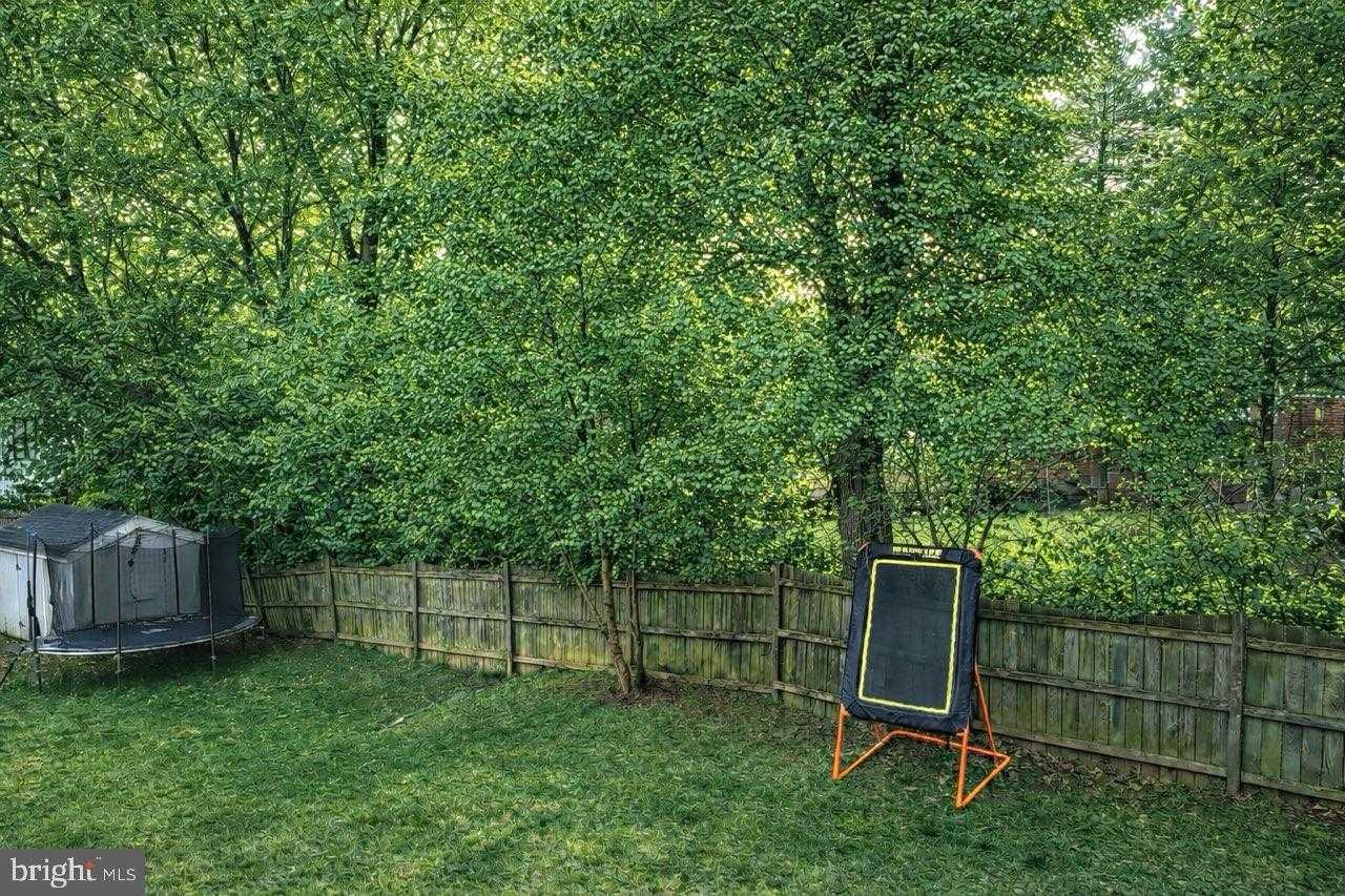 370 Holmes Dr NW photo 60