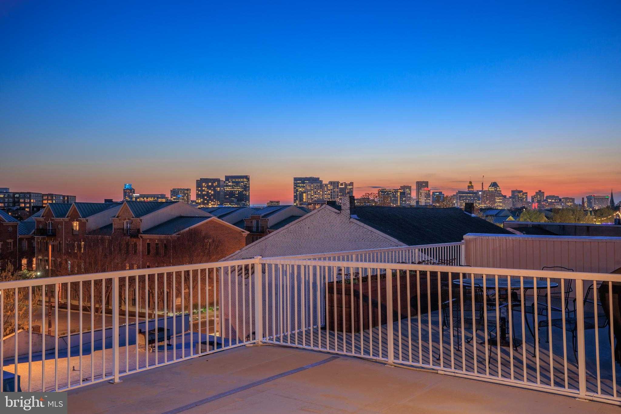 2349 Cambridge Walk photo 50