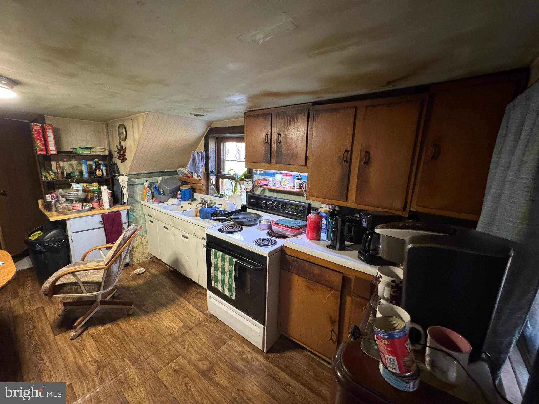 212 Benton Rd photo 2