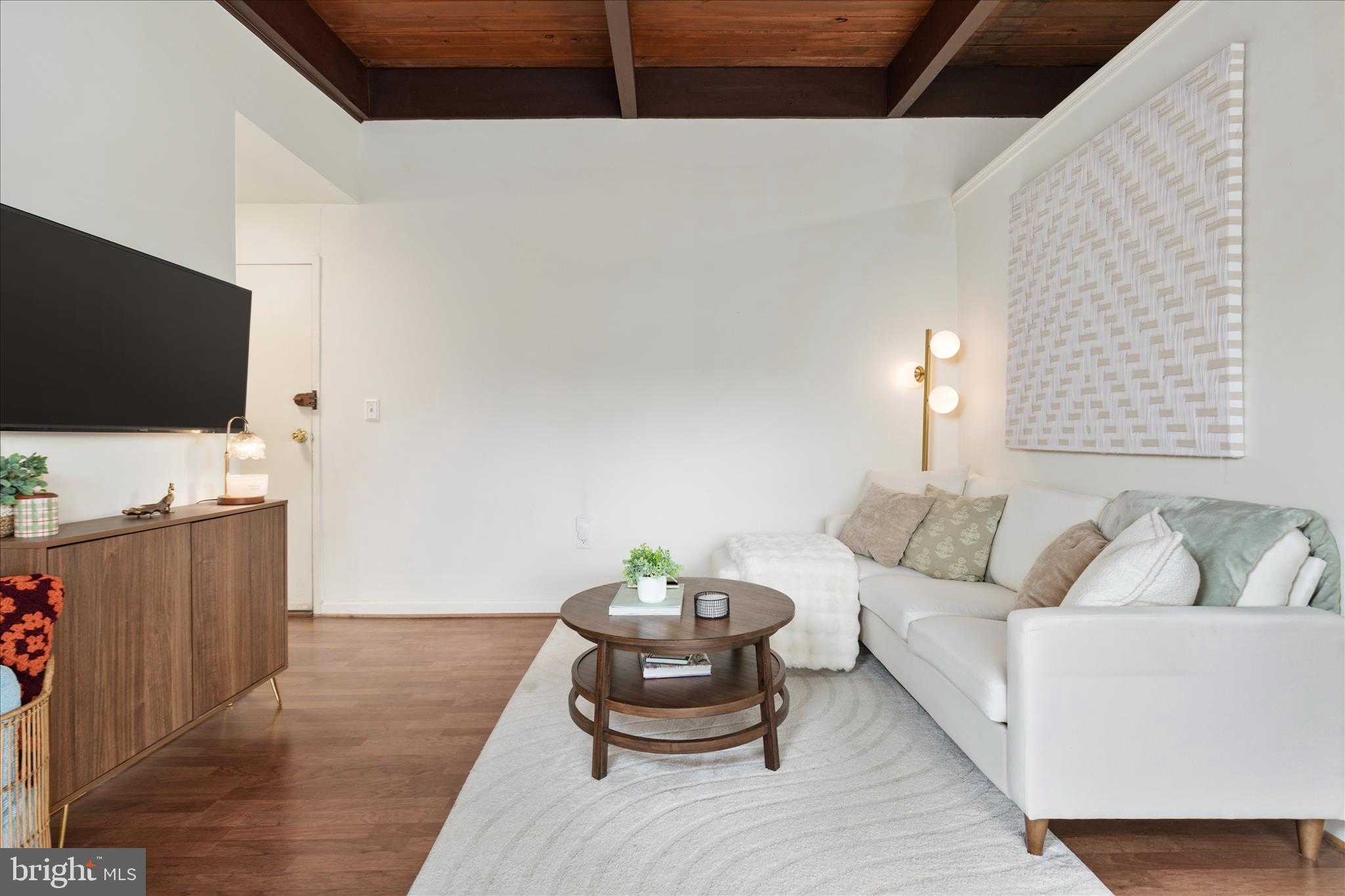 4901 Americana Dr Apt 202 photo 8