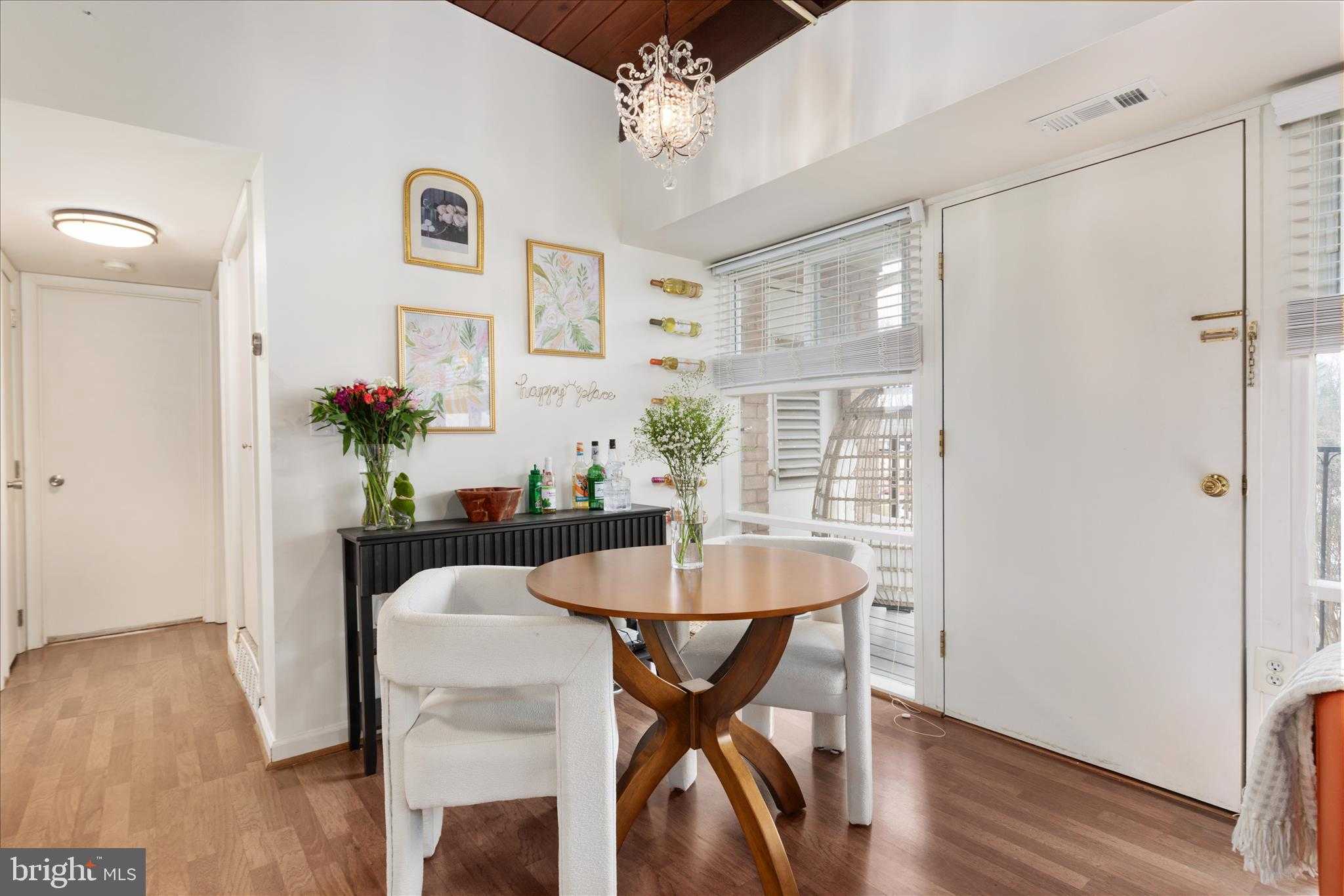 4901 Americana Dr Apt 202 photo 9