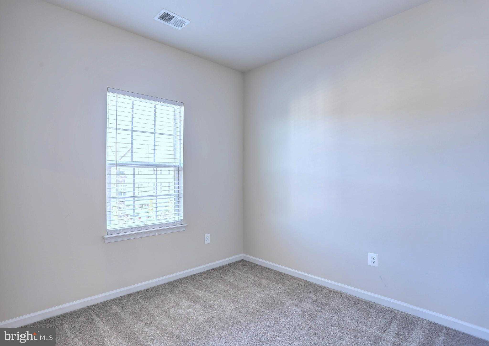 1811 Wind Gate Rd photo 13