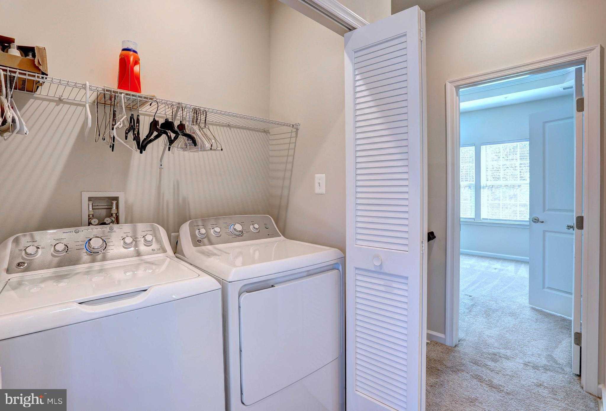 1811 Wind Gate Rd photo 17