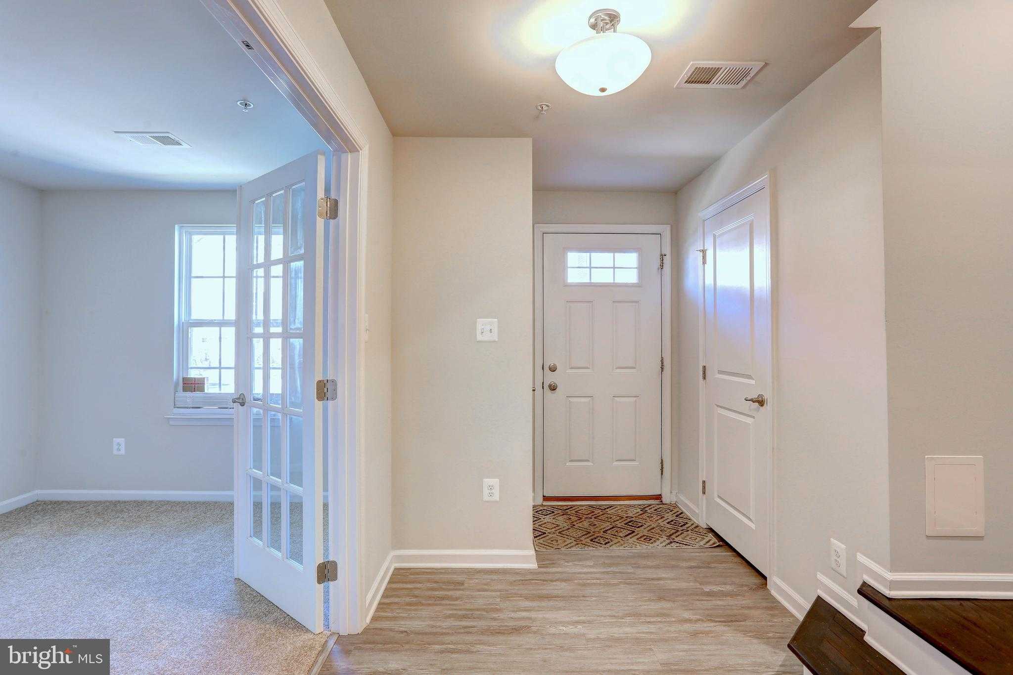 1811 Wind Gate Rd photo 30