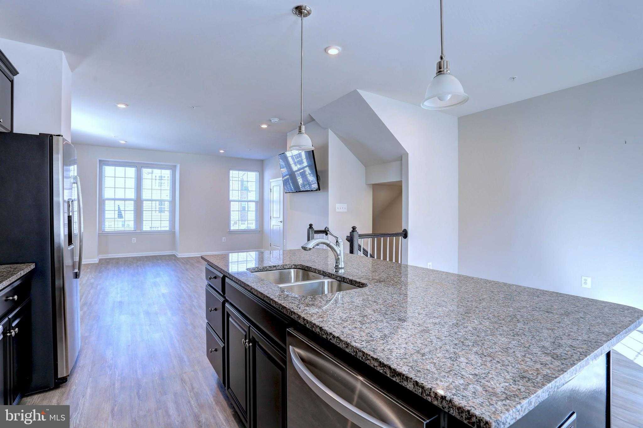 1811 Wind Gate Rd photo 36