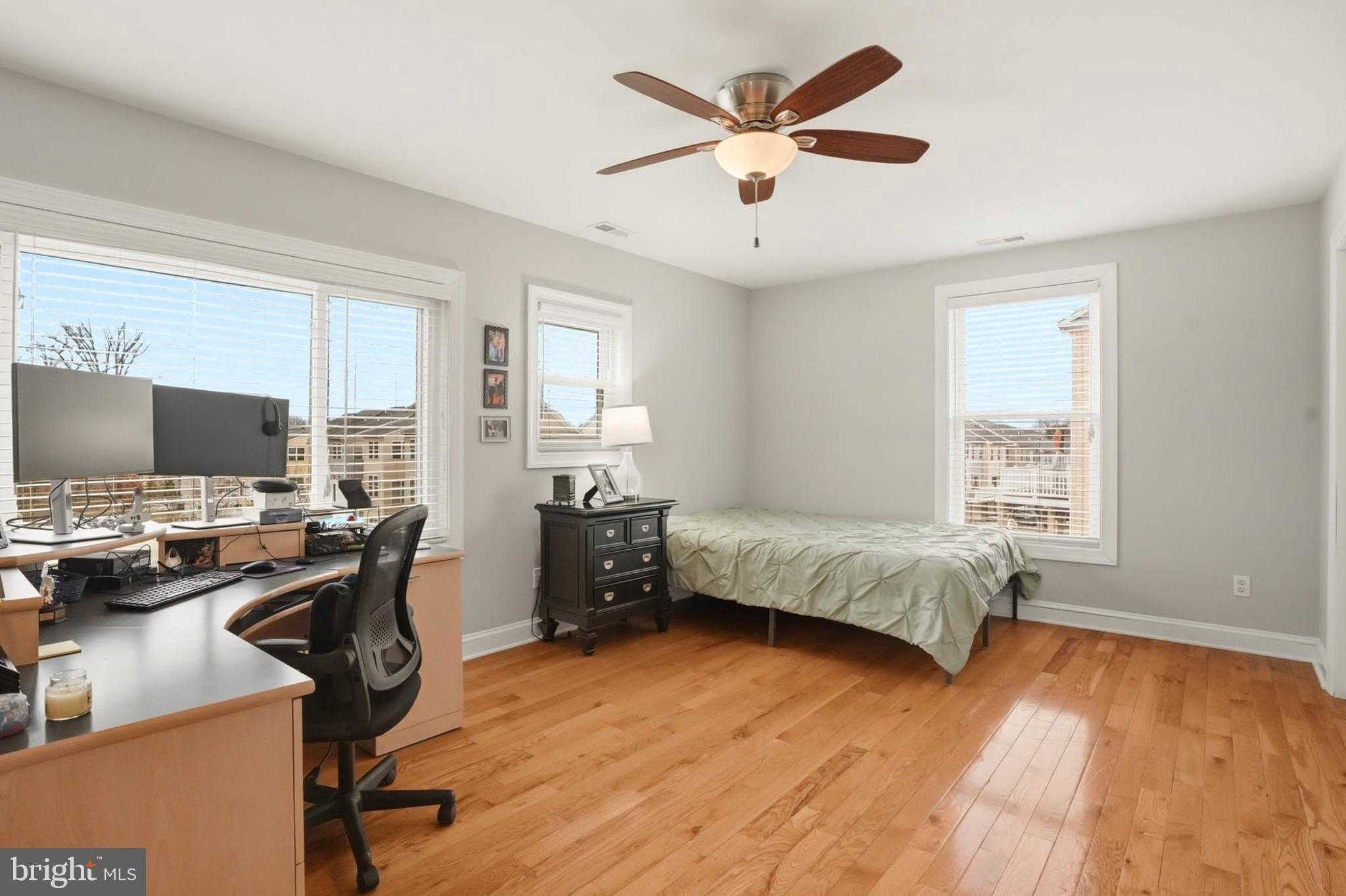 6108 Shady Spring Ave photo 39