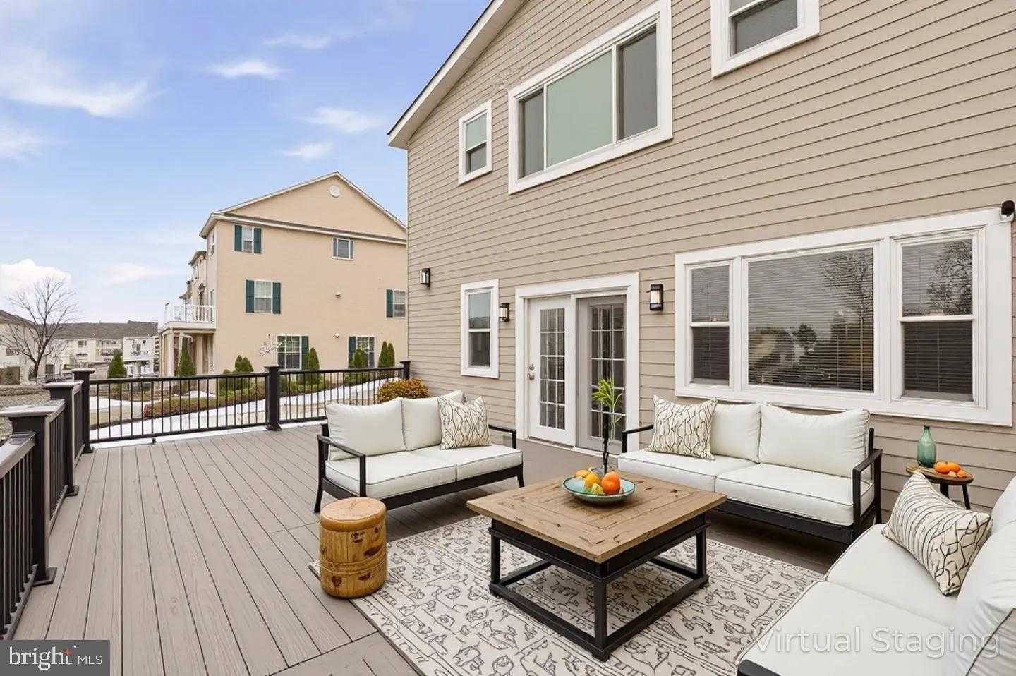 6108 Shady Spring Ave photo 8