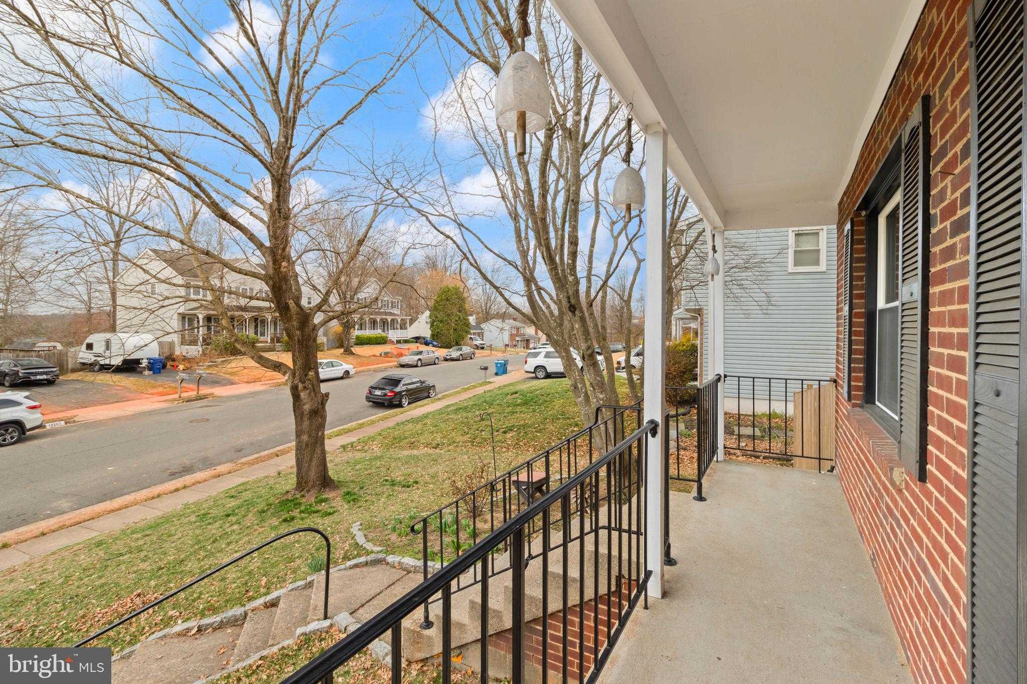 13208 Nickleson Dr photo 2