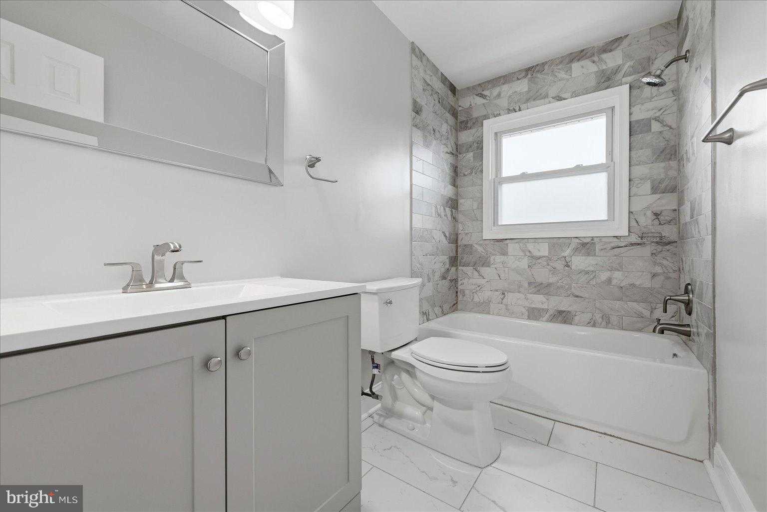 1706 Dauphin Dr photo 7