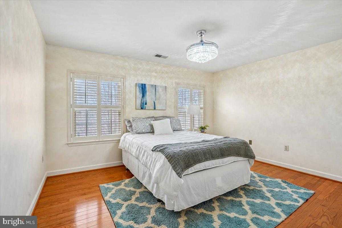 5 Maidens Bower CT photo 23