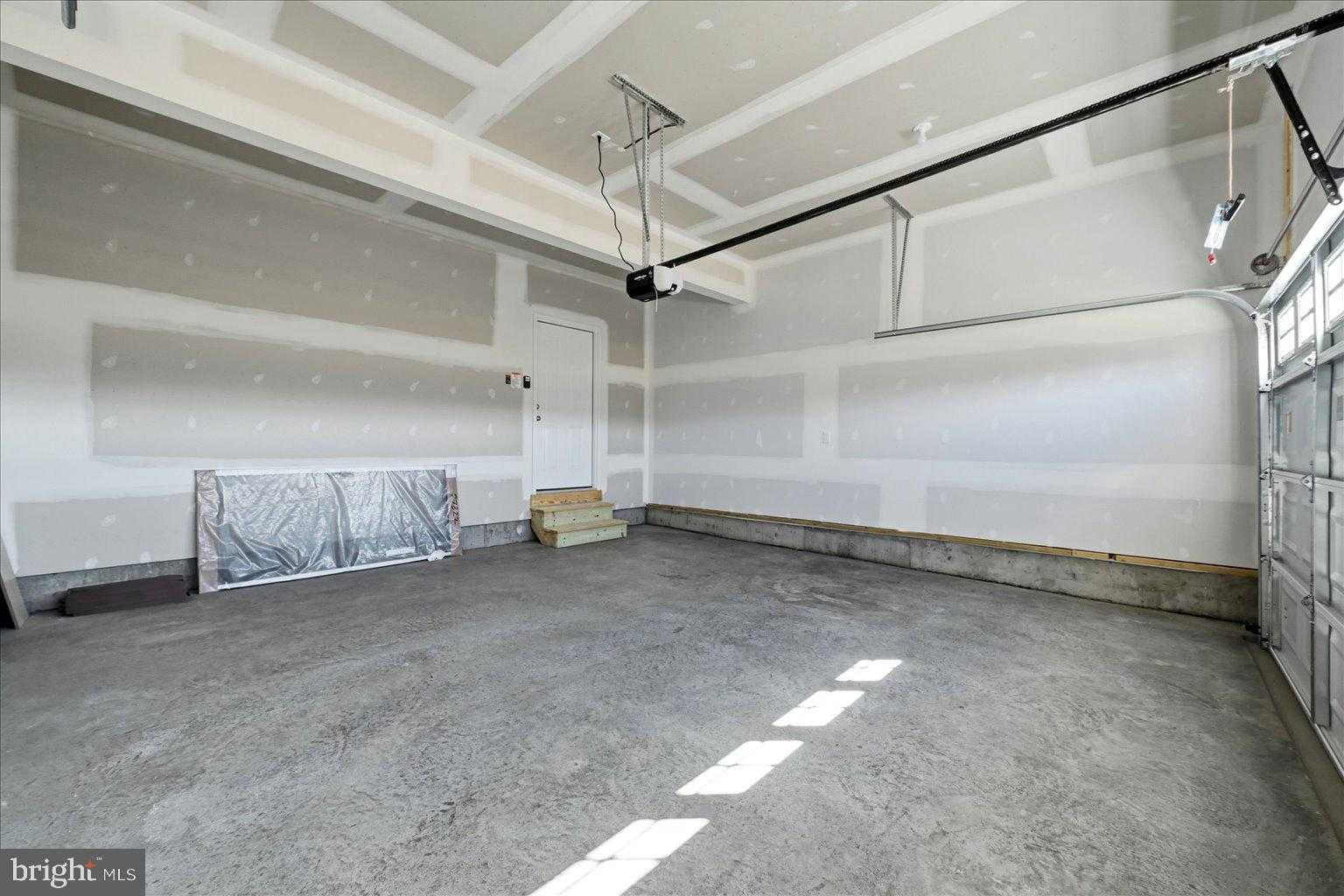 102 Brockham Ct photo 45