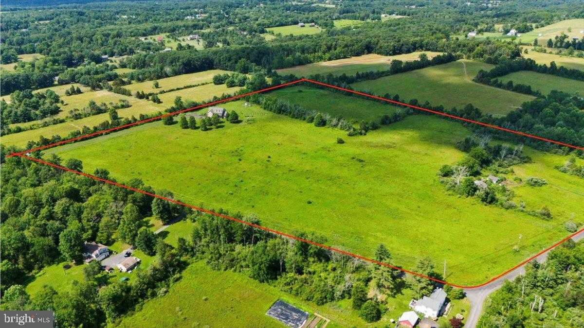 26 Wormansville Rd photo 13