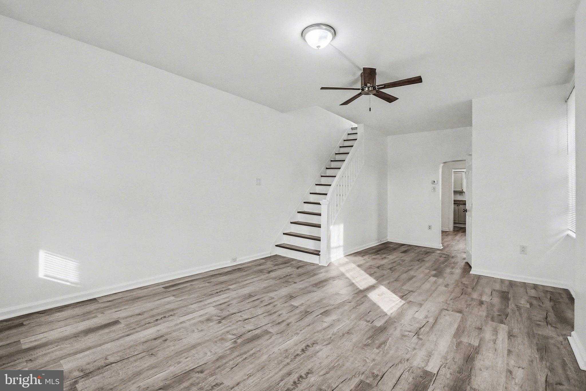 2904 Herr St photo 7