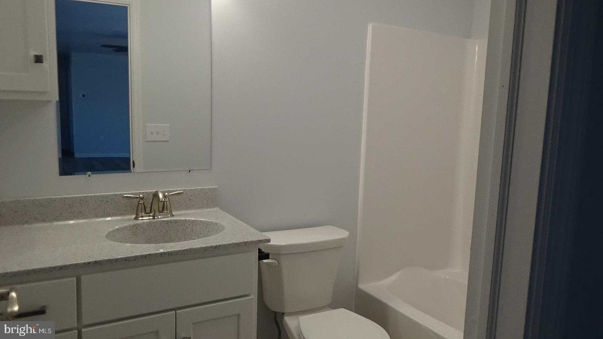 746 Hilltop Rd photo 9