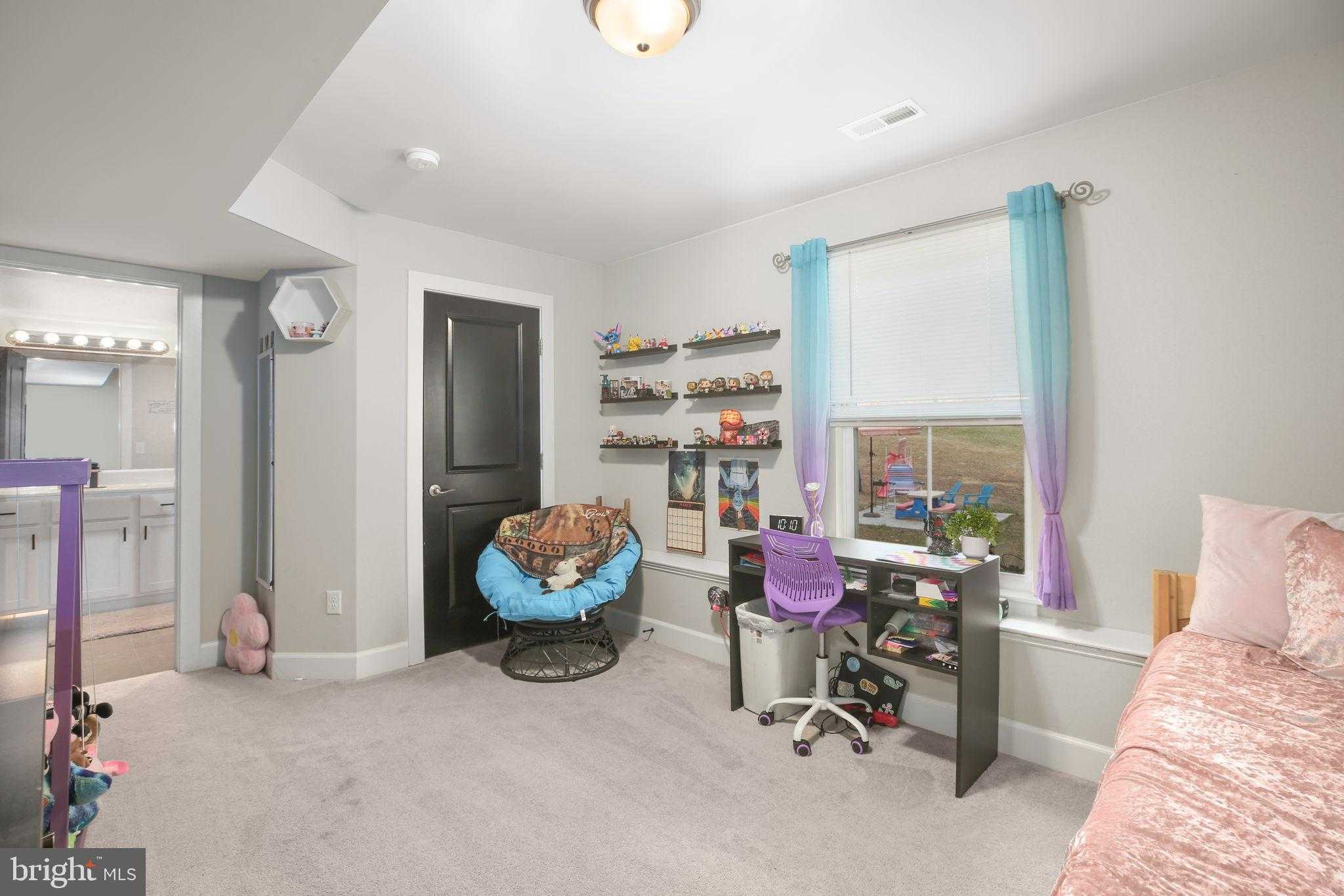 189 Ruby Glen Ln photo 15