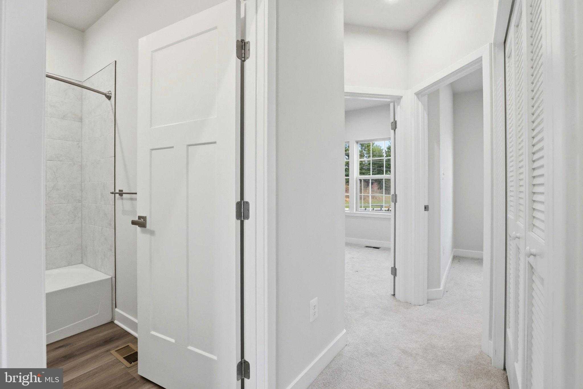 9417 Tall Oaks CT photo 27