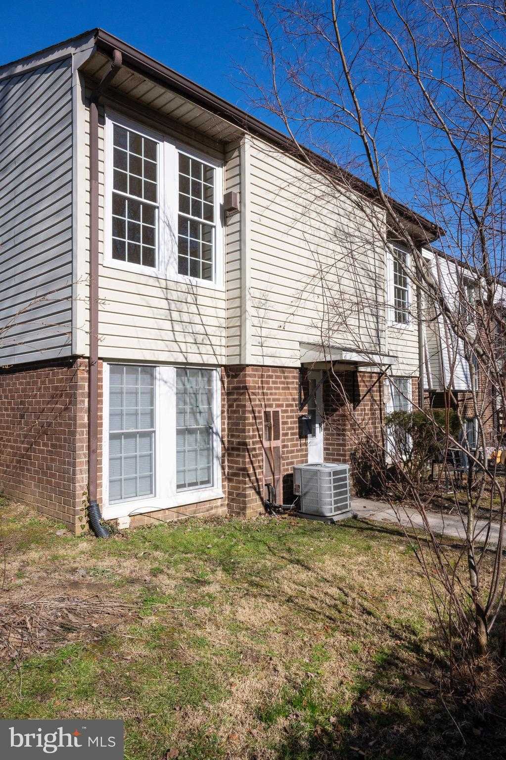 2201 Strahle St Apt D3