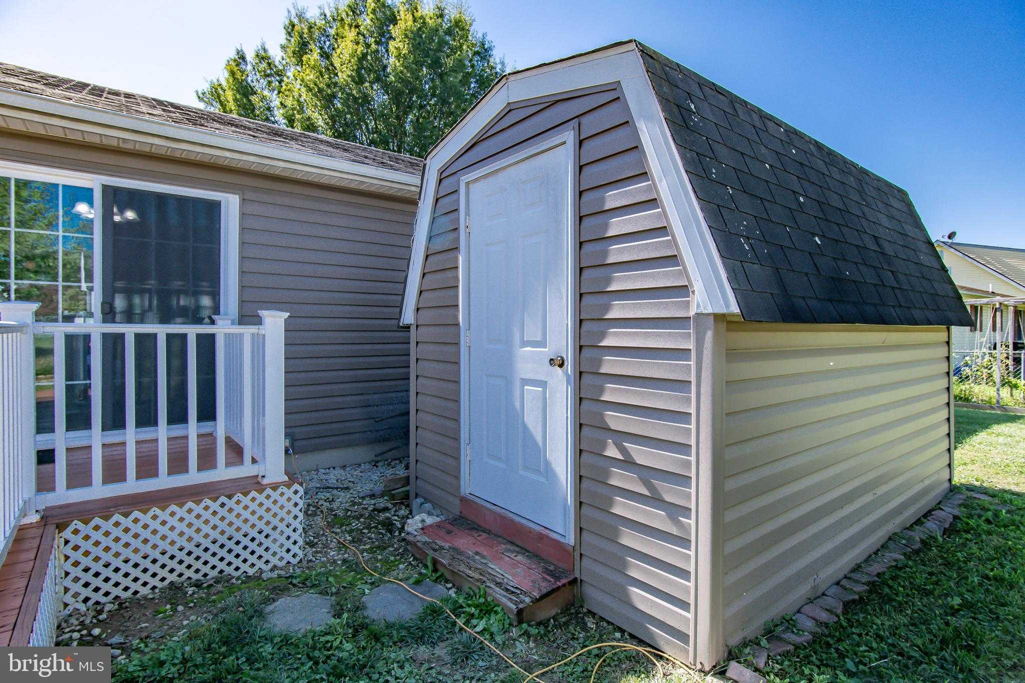 107 Golden Pond Cir photo 11