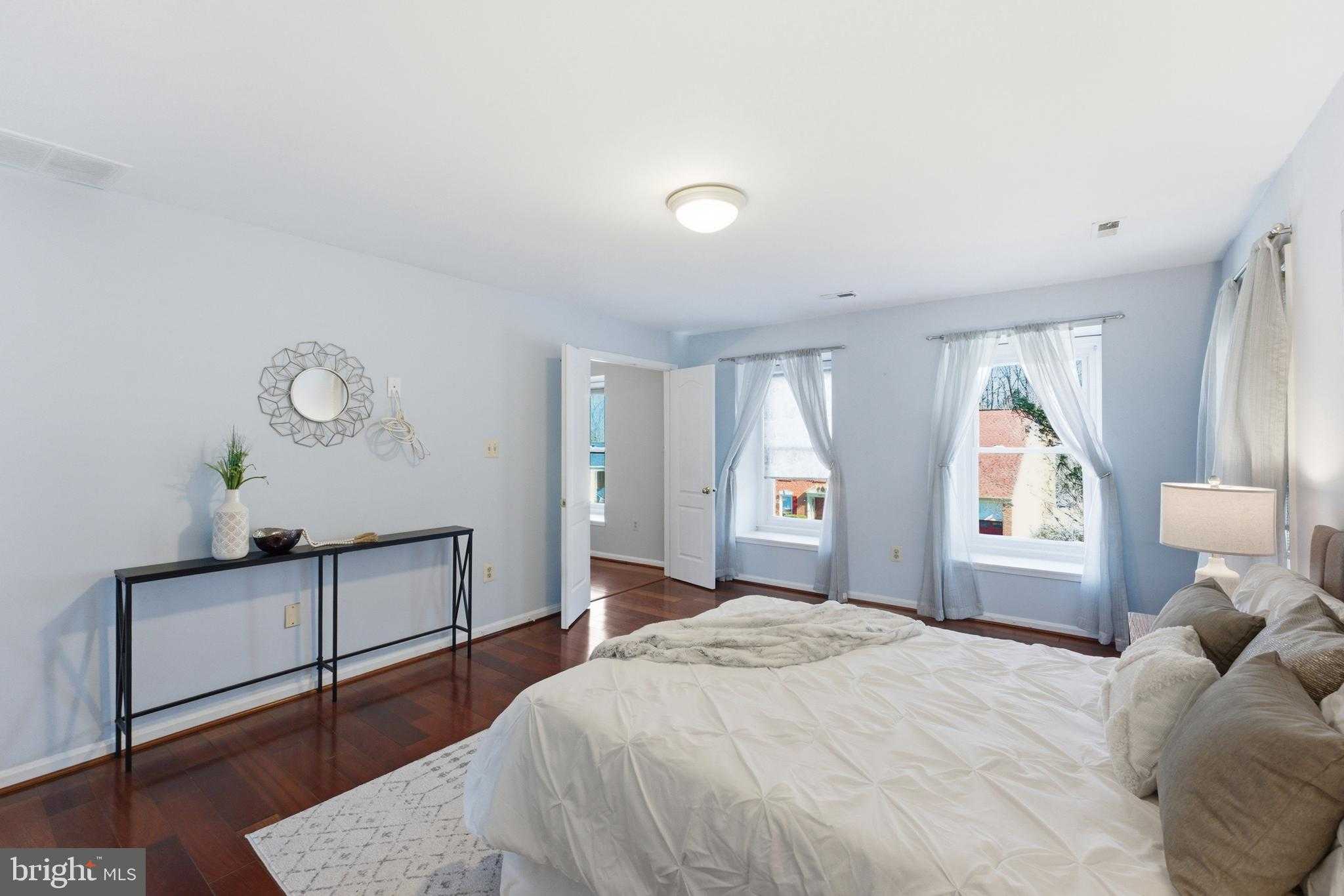 712 Brandon Green Dr photo 21