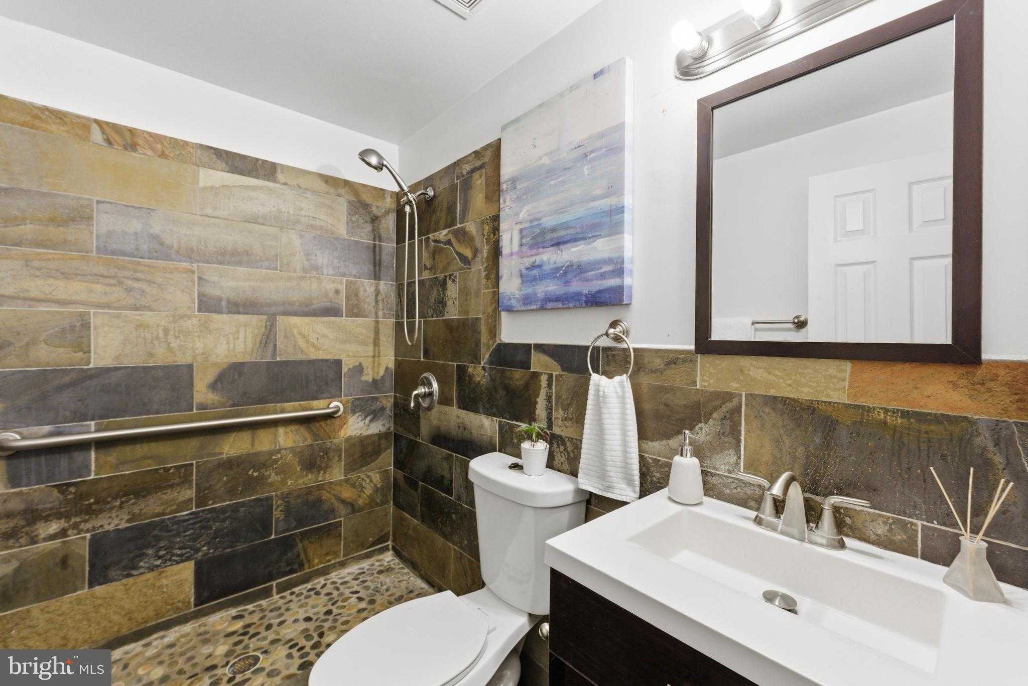 712 Brandon Green Dr photo 35