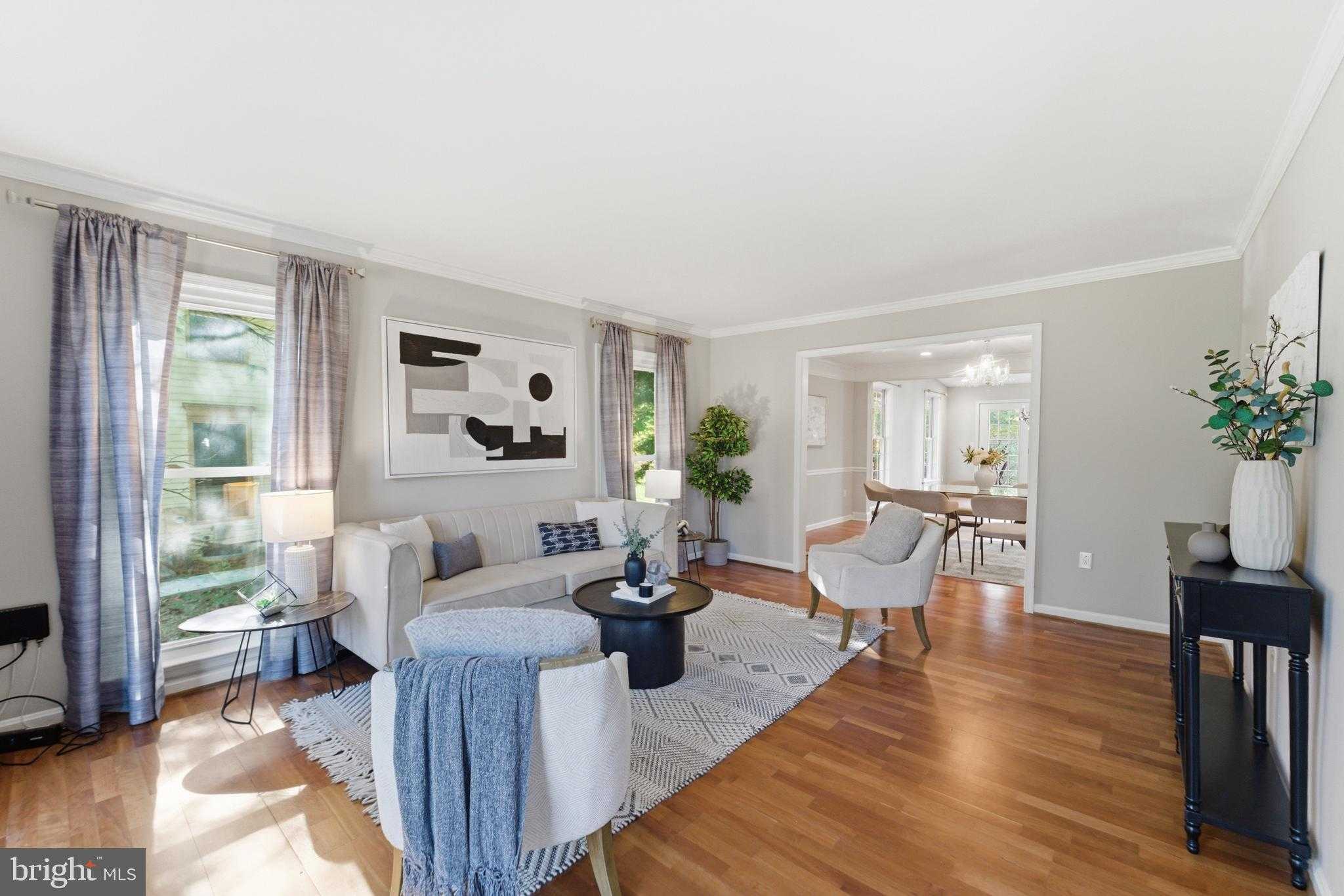 712 Brandon Green Dr photo 5