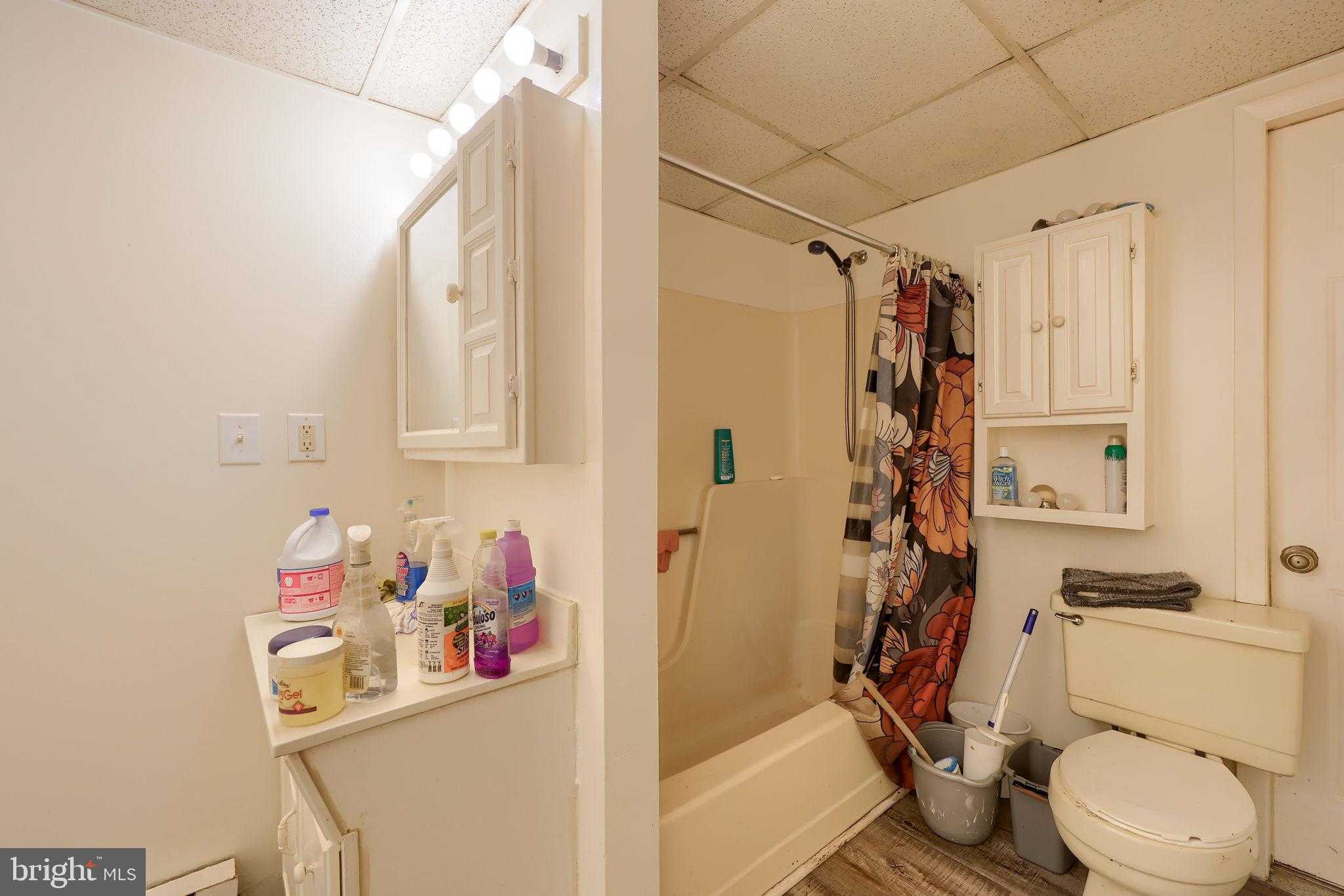 517 N Front St photo 5