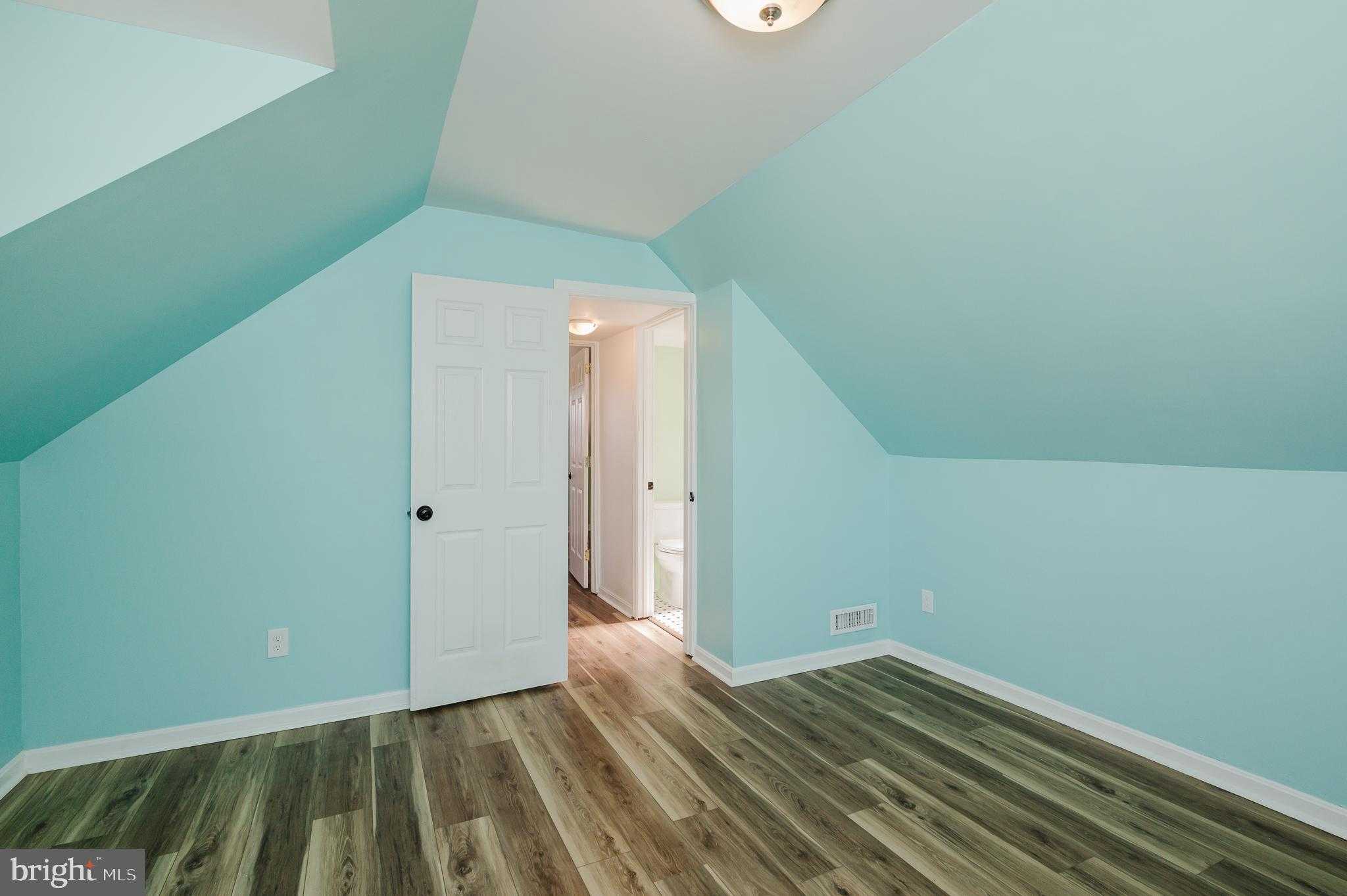 3021 California Ave photo 29