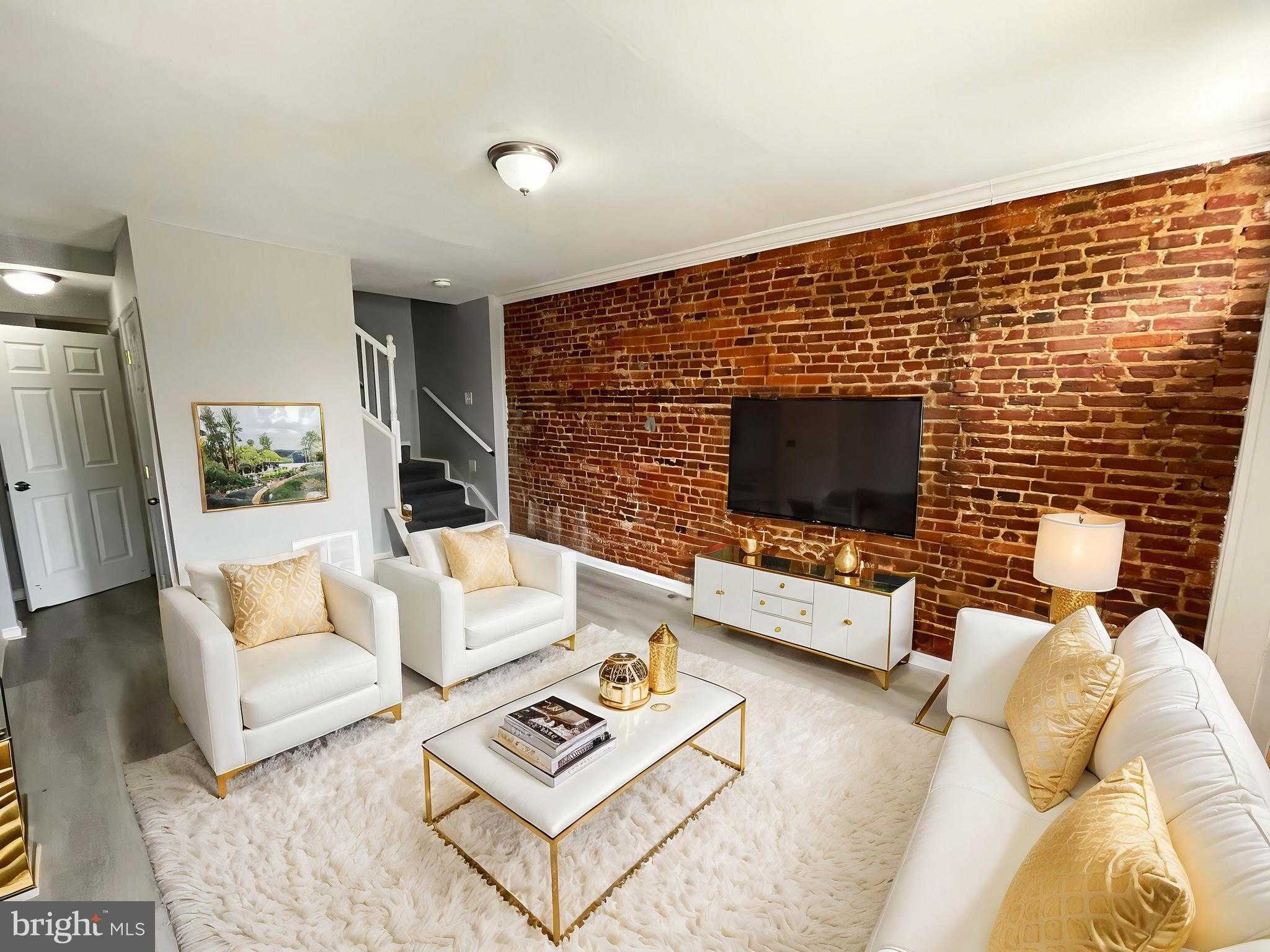 2533 Woodbrook Ave photo 5