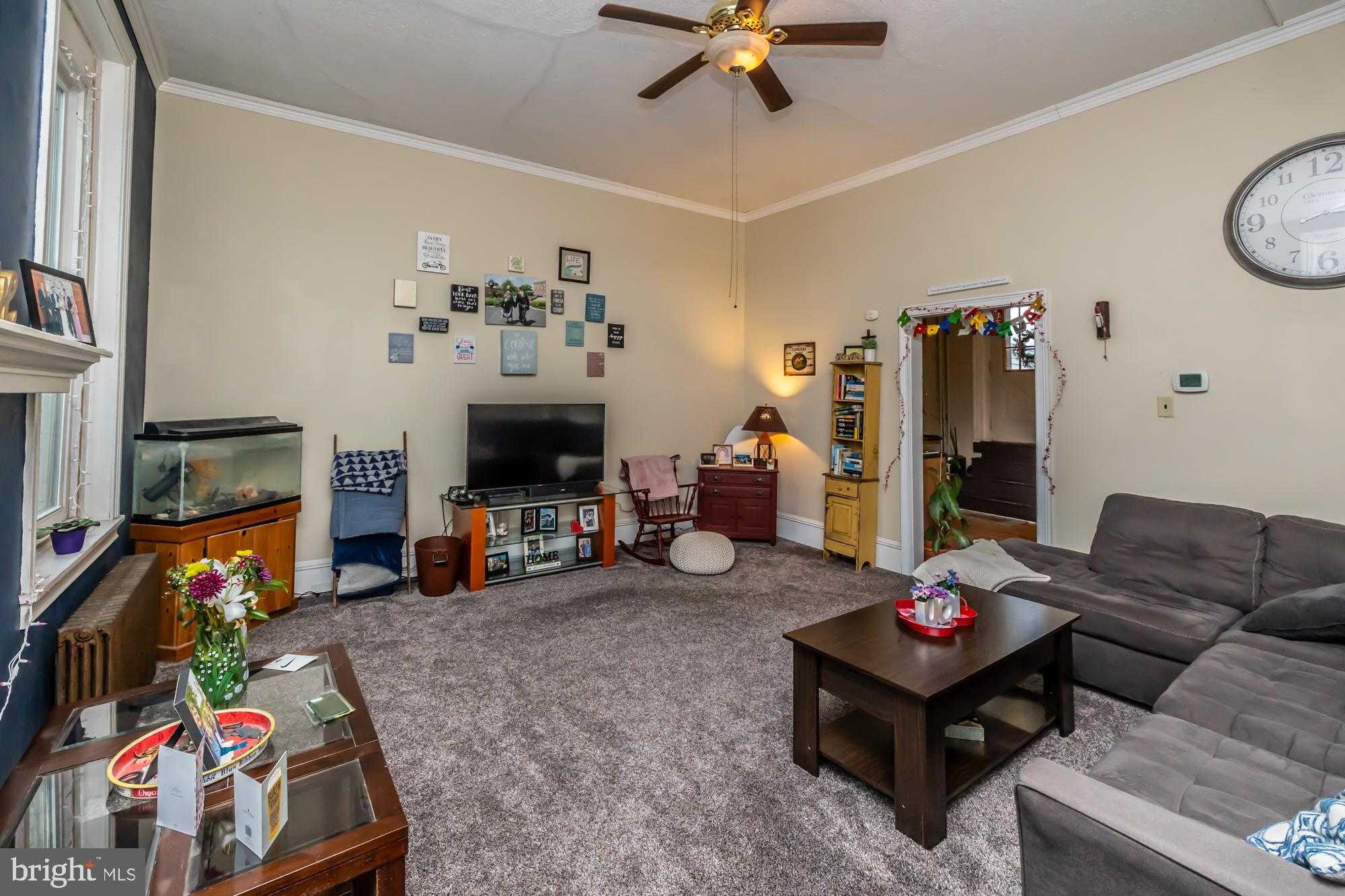 107 W State St photo 33