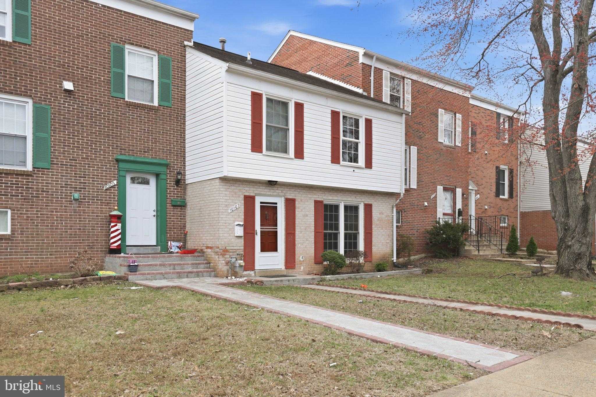 10107 Henry CT photo 2