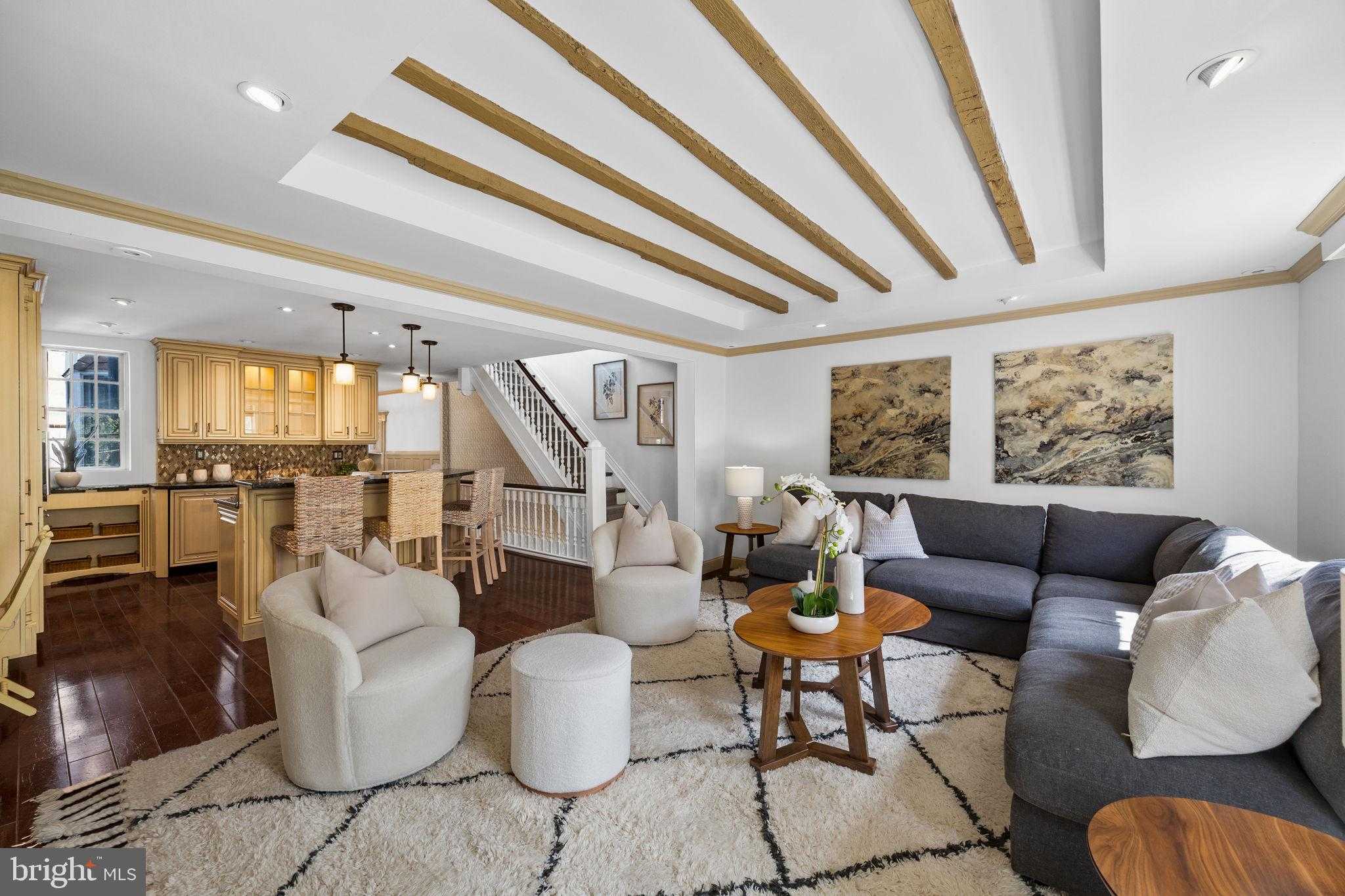 129 Bainbridge St photo 20