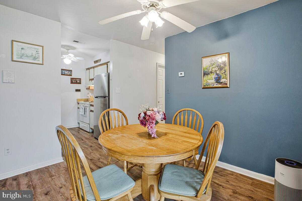 6803 White Water Way Unit 101 photo 9