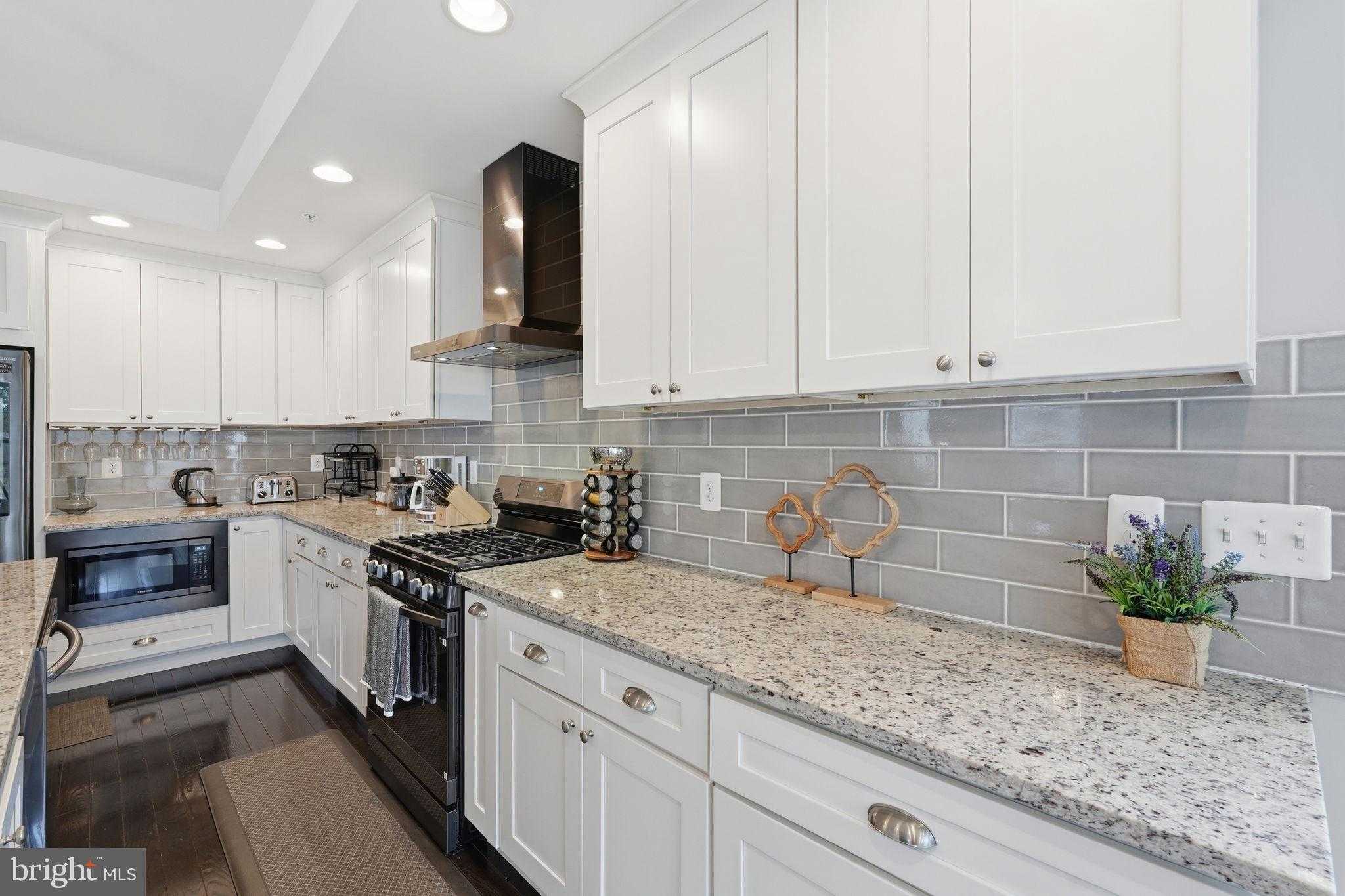 908 N Stonestreet Ave photo 10