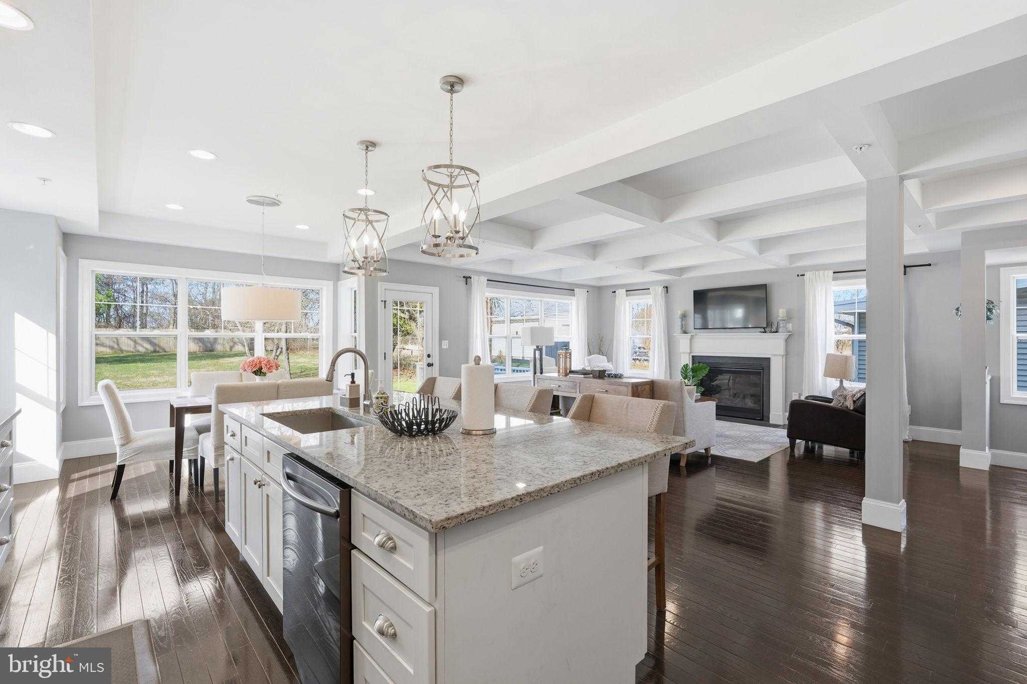 908 N Stonestreet Ave photo 9