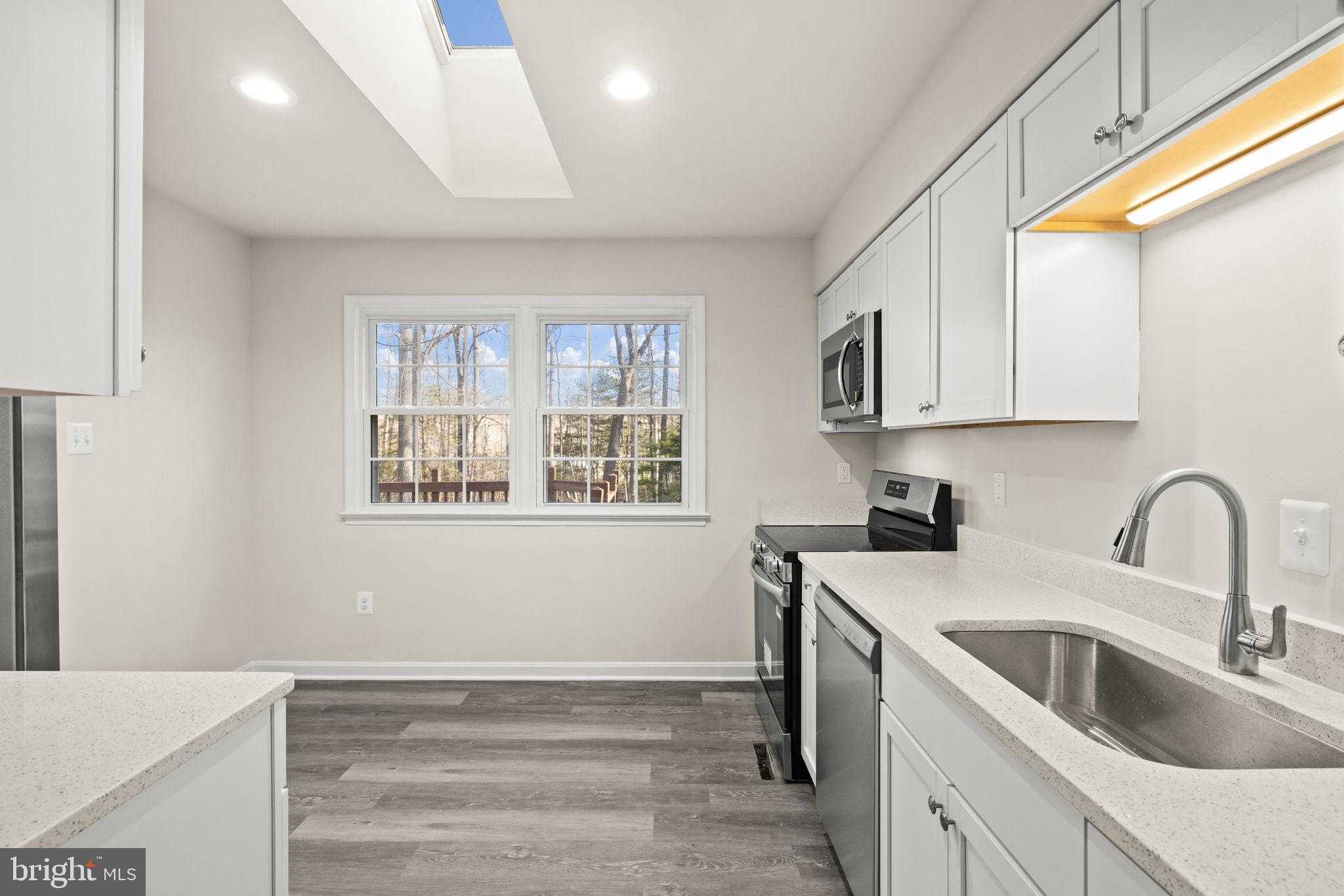 2850 Mountain View Rd photo 16