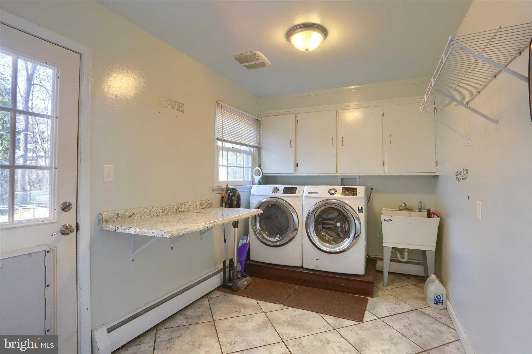 232 Winding Way photo 23